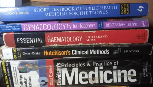 Medical school textbooks for clinical classes