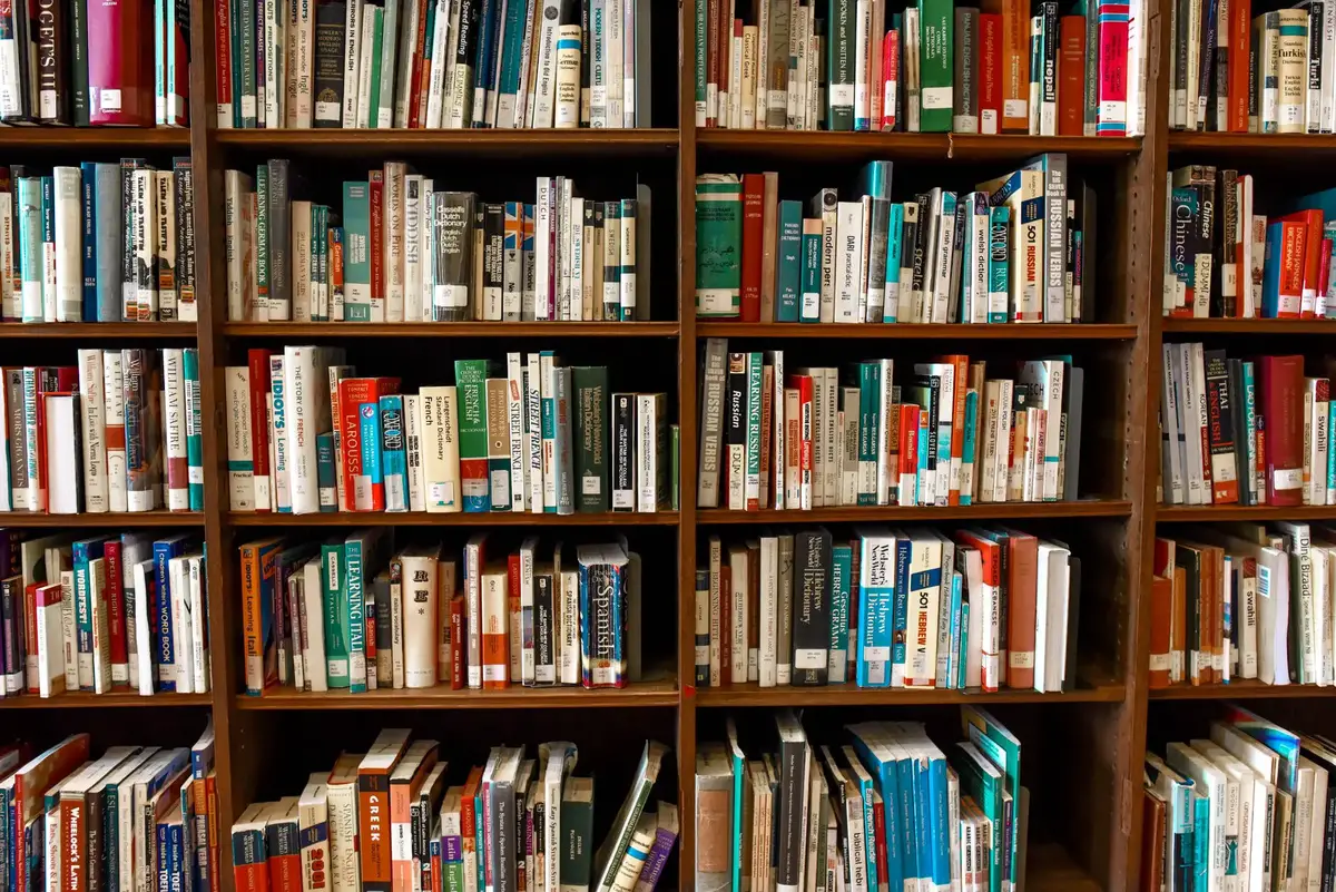 medical textbooks library